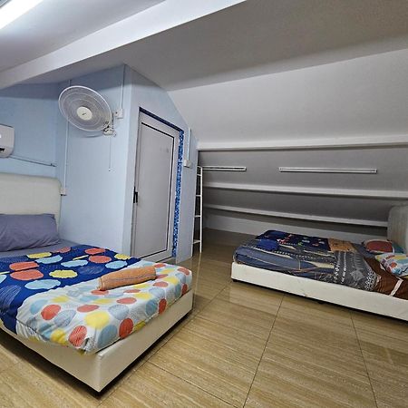 Color Mixed Home Hostel George Town Zewnętrze zdjęcie