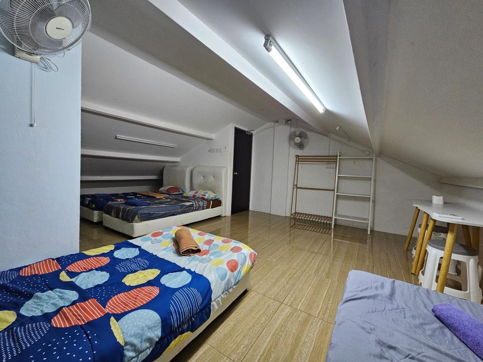 Color Mixed Home Hostel George Town Zewnętrze zdjęcie