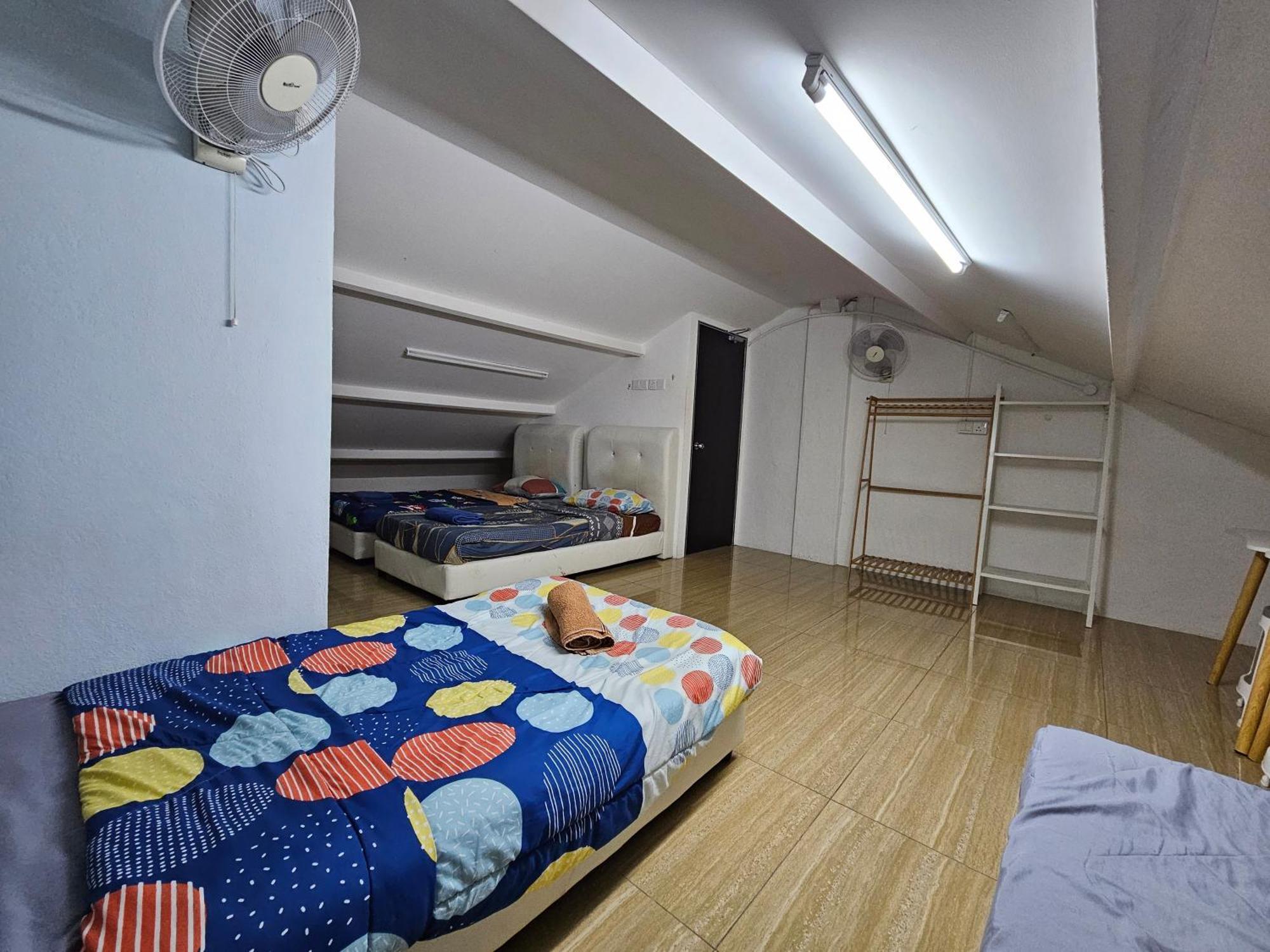 Color Mixed Home Hostel George Town Zewnętrze zdjęcie