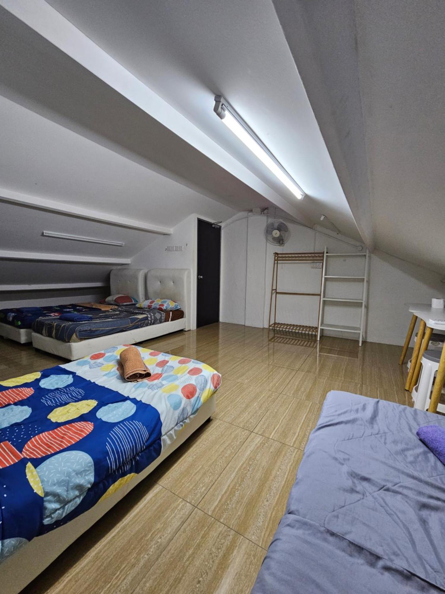 Color Mixed Home Hostel George Town Zewnętrze zdjęcie